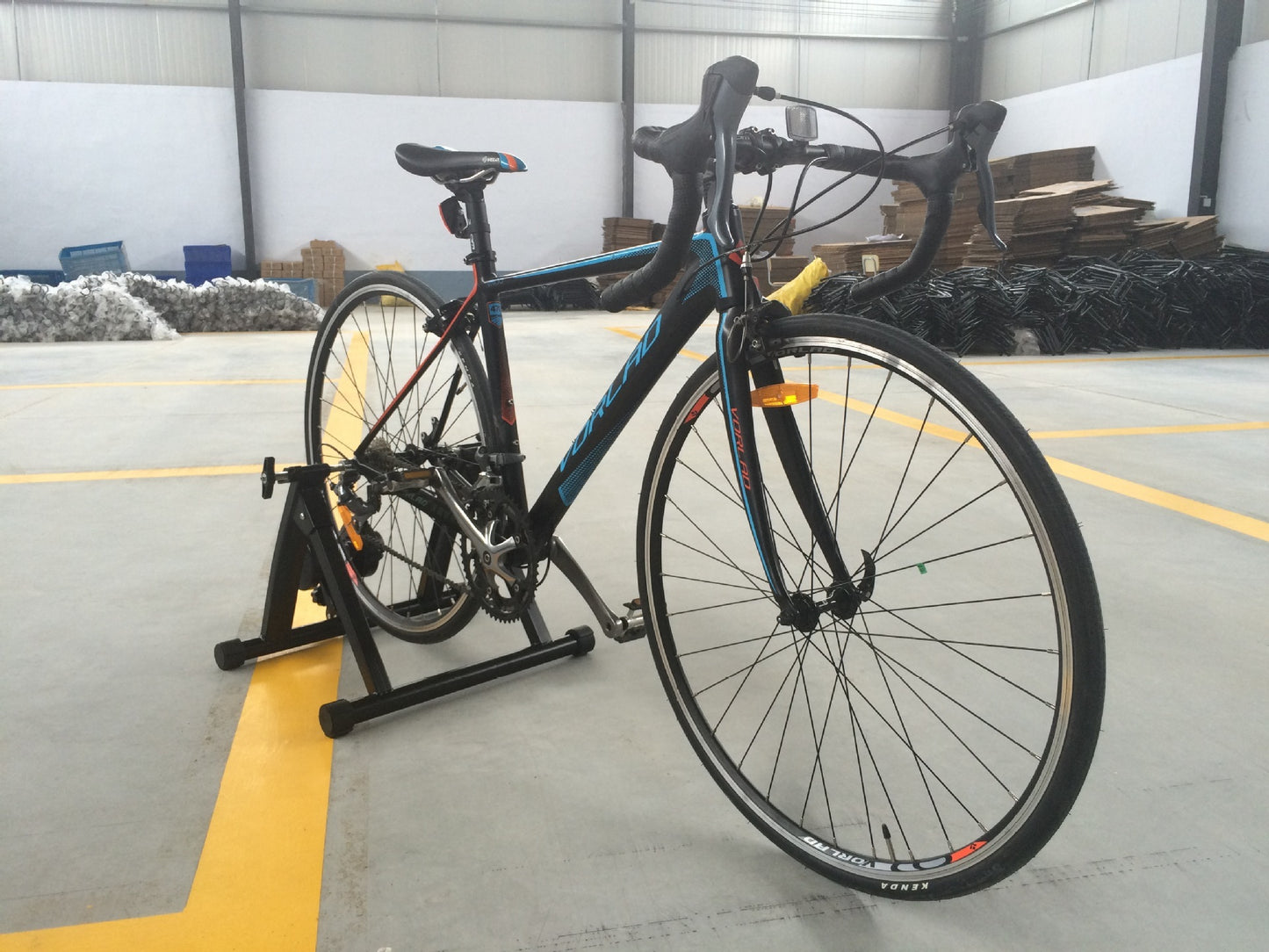 Line controlled cycling training table magnetoresistance line control indoor exercise equipment parking frame single car equipment sports fitness platform